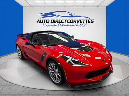 Used 2018 Chevrolet Corvette Z06 RWD image 4
