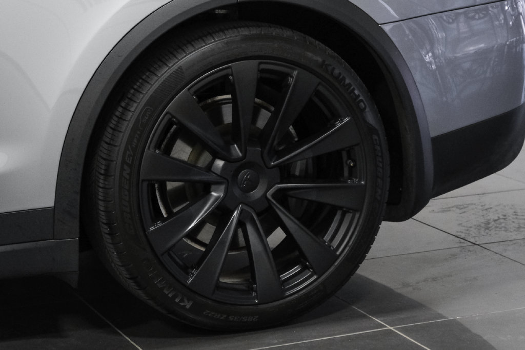 Used 2024 Tesla Model X AWD/4WD image 53