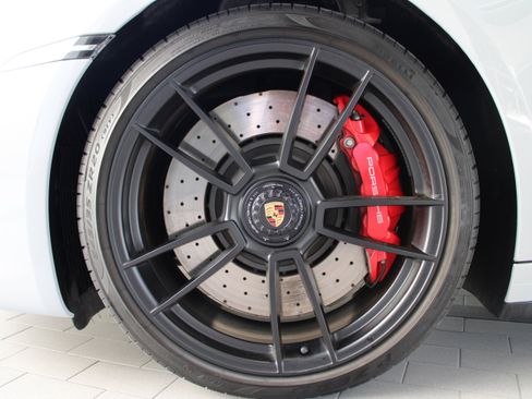 Used 2023 Porsche 911 Targa 4 GTS image 12