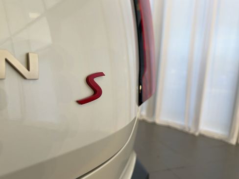 Certified 2025 MINI Cooper Countryman S w/ Comfort Package Max image 28