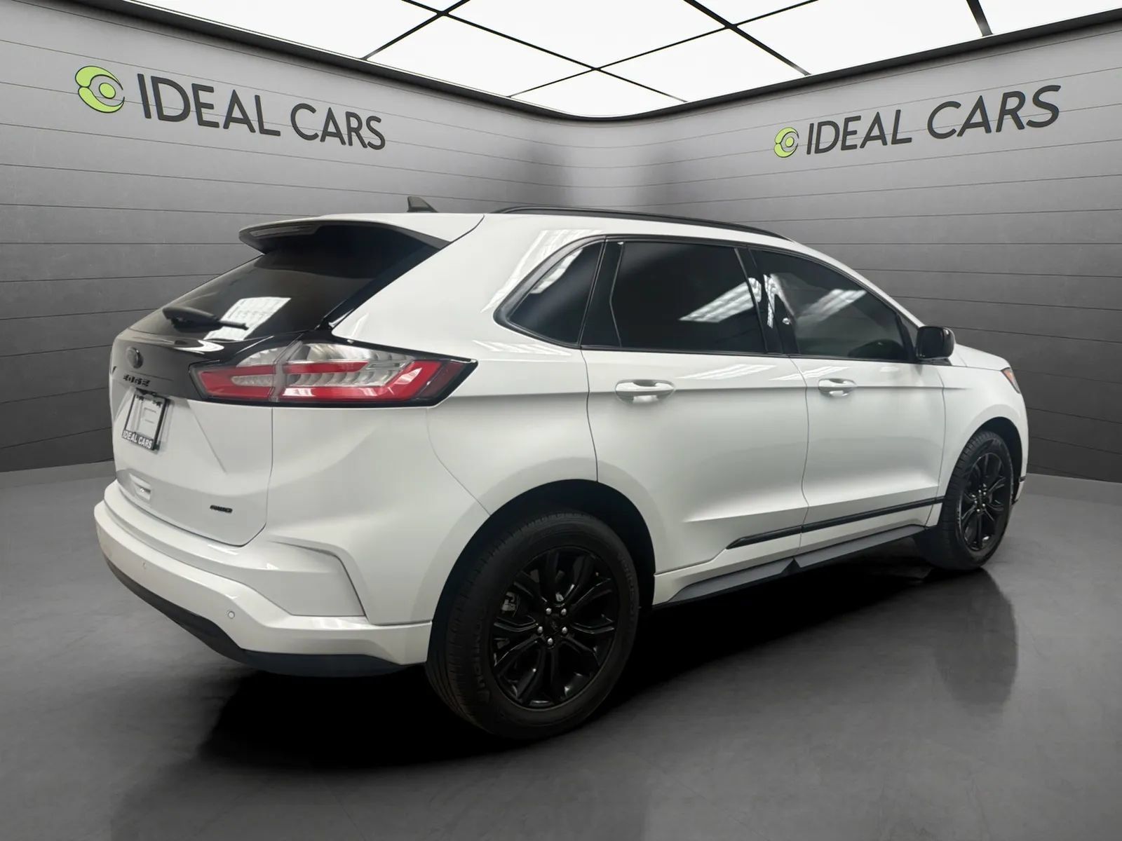Used 2022 Ford Edge SE w/ Black Appearance Package AWD/4WD image 5