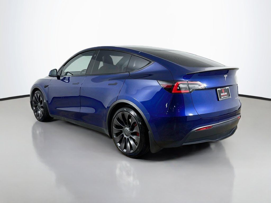 Used 2021 Tesla Model Y Performance AWD/4WD image 5