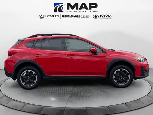 Used 2022 Subaru Crosstrek 2.0i Premium w/ Popular Package #2 image 12