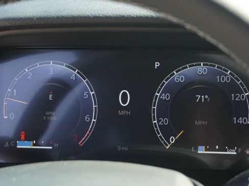 New 2026 Jeep Grand Cherokee Laredo X RWD image 32
