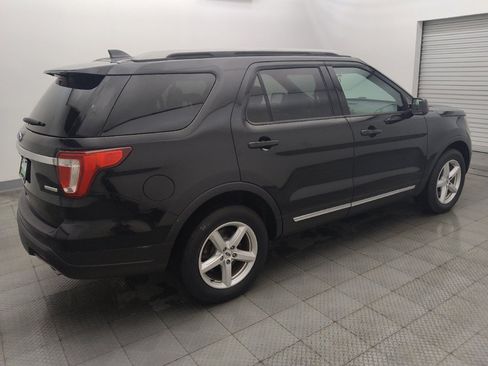 Used 2019 Ford Explorer XLT FWD image 10