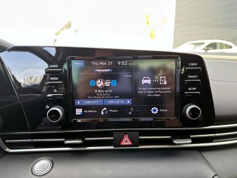 Used 2022 Hyundai Elantra SEL w/ Convenience Package image 23