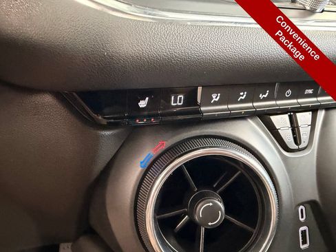 Used 2024 Chevrolet Blazer LT w/ Convenience Package AWD/4WD image 28