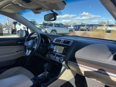 Used 2016 Subaru Legacy 2.5i Limited image 17