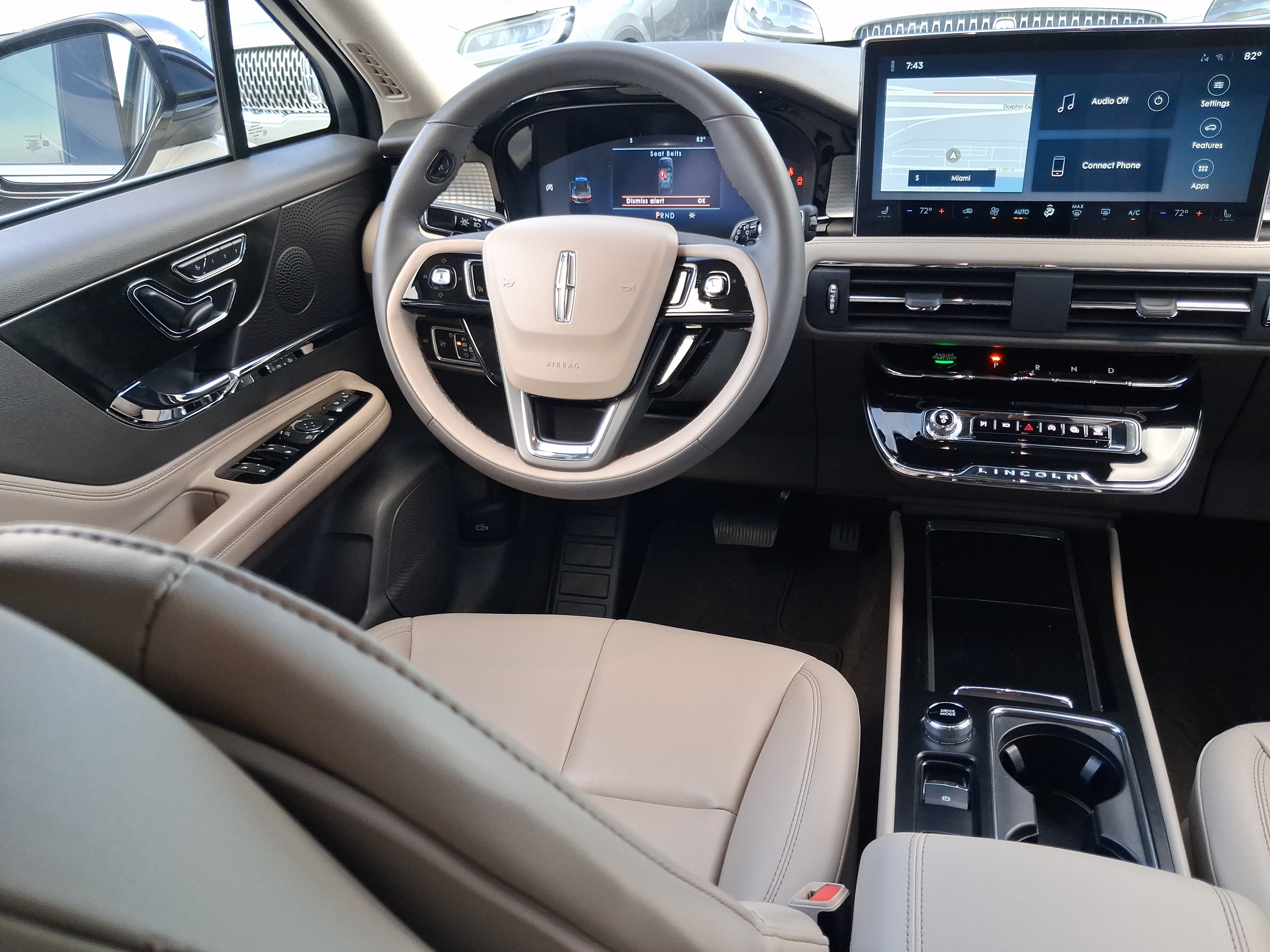 Certified 2023 Lincoln Corsair FWD image 8