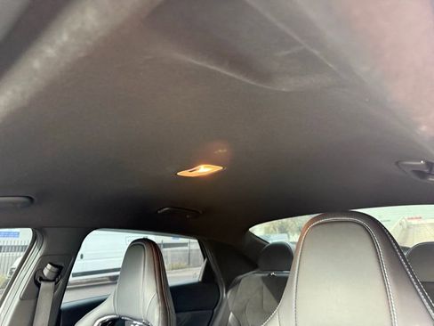 Used 2023 Hyundai Elantra N image 11