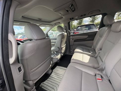 Used 2017 Honda Odyssey Touring image 12