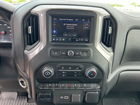 Used 2023 Chevrolet Silverado 1500 Custom Trail Boss AWD/4WD image 20