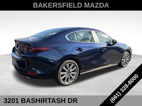 Used 2024 MAZDA MAZDA3 s FWD image 5