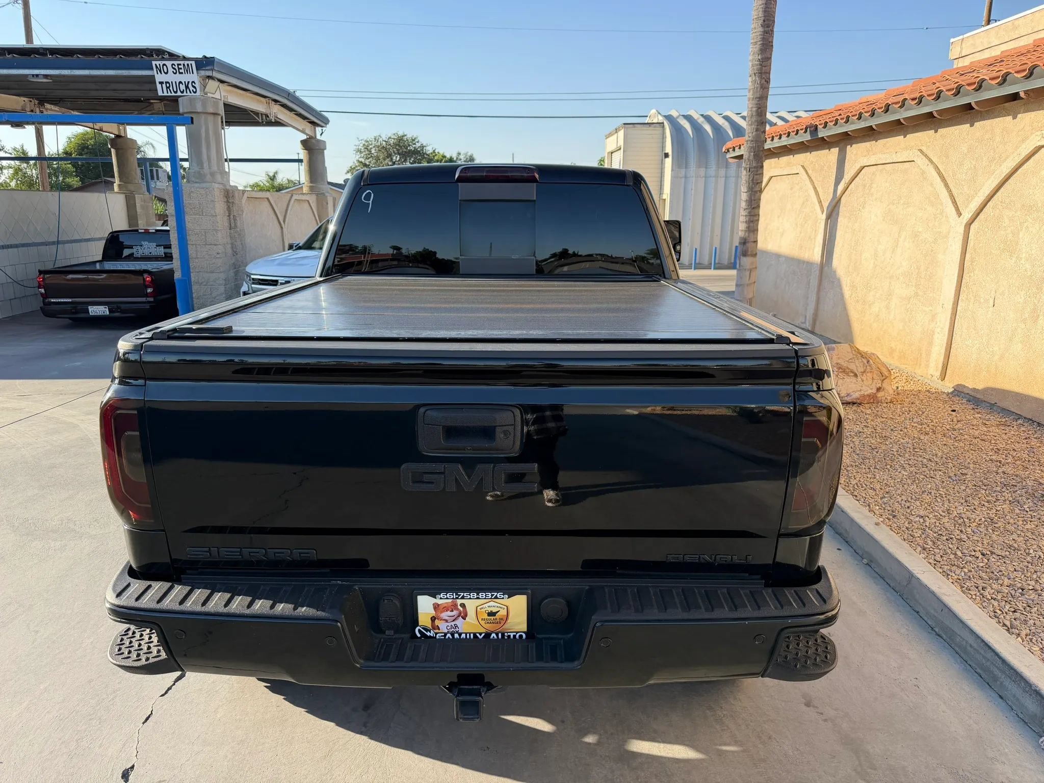Used 2018 GMC Sierra 1500 Denali RWD image 6