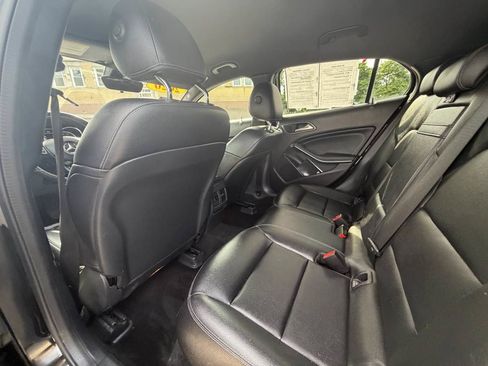 Used 2020 Mercedes-Benz GLA 250 image 15