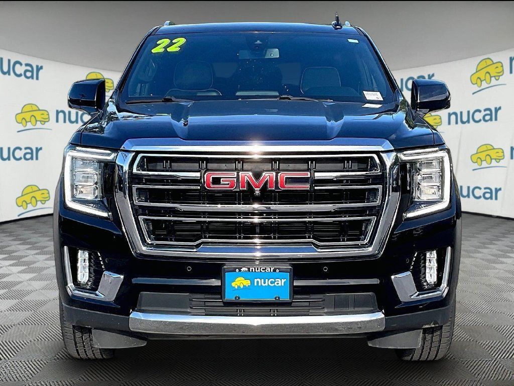 Used 2022 GMC Yukon SLT w/ SLT Premium Package AWD/4WD image 2