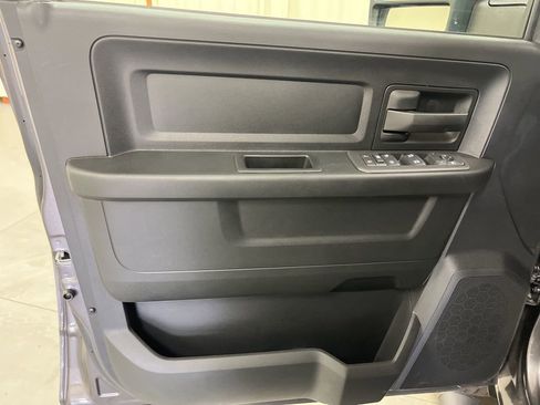 New 2025 RAM 2500 Tradesman image 17