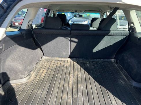 Used 2011 Subaru Outback 2.5i image 9