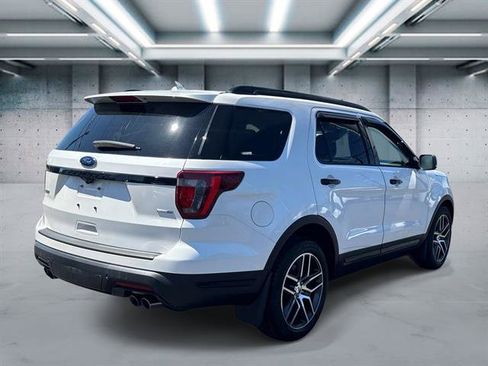 Used 2019 Ford Explorer Sport w/ Equipment Group 401A AWD/4WD image 4