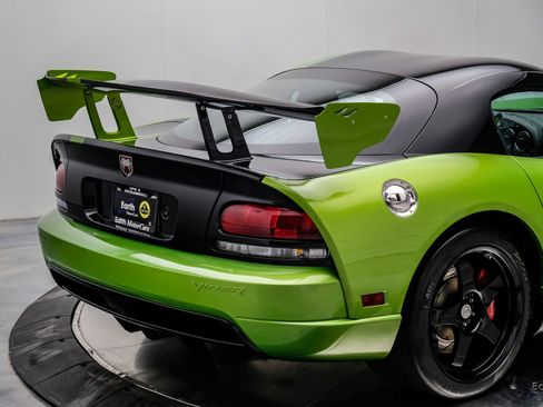 Used 2010 Dodge Viper ACR RWD image 22