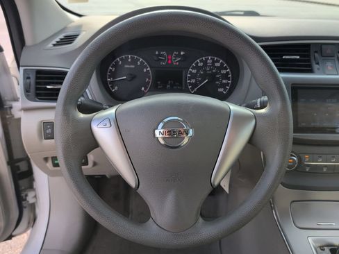Used 2014 Nissan Sentra S FWD image 13