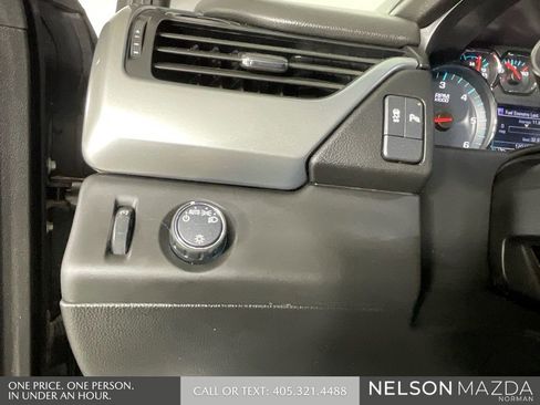 Used 2018 Chevrolet Tahoe LS image 33