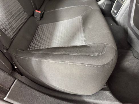 Used 2022 Dodge Charger GT RWD image 40