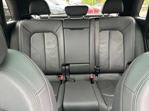 Used 2023 Audi Q3 2.0T Premium AWD/4WD image 25