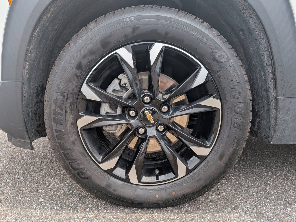 Used 2022 Chevrolet TrailBlazer LT FWD image 10