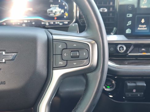 Used 2023 Chevrolet Silverado 1500 LT Trail Boss w/ LT Trail Boss Premium Package AWD/4WD image 30