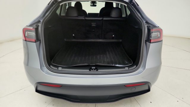 Used 2024 Tesla Model Y Performance AWD/4WD image 28