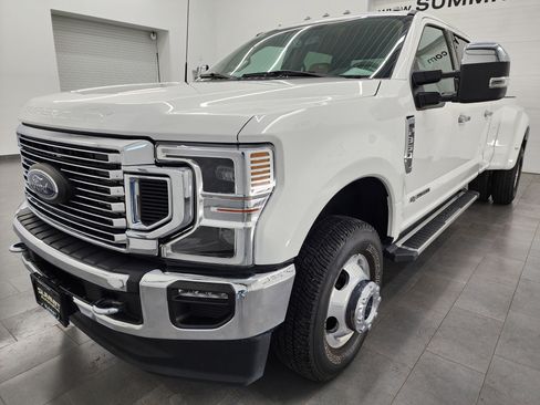Used 2022 Ford F350 Lariat w/ Lariat Ultimate Package image 7