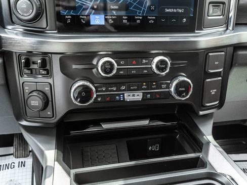 Used 2025 Ford F350 Lariat w/ Lariat Ultimate Package AWD/4WD image 21