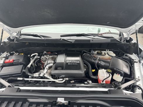 Used 2024 Chevrolet Silverado 1500 LTZ w/ LTZ Premium Package image 30