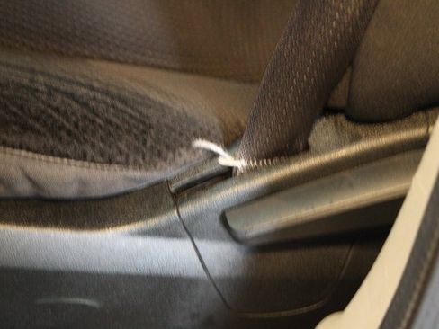 Used 2018 Dodge Grand Caravan SE w/ UConnect Hands-Free Group image 18