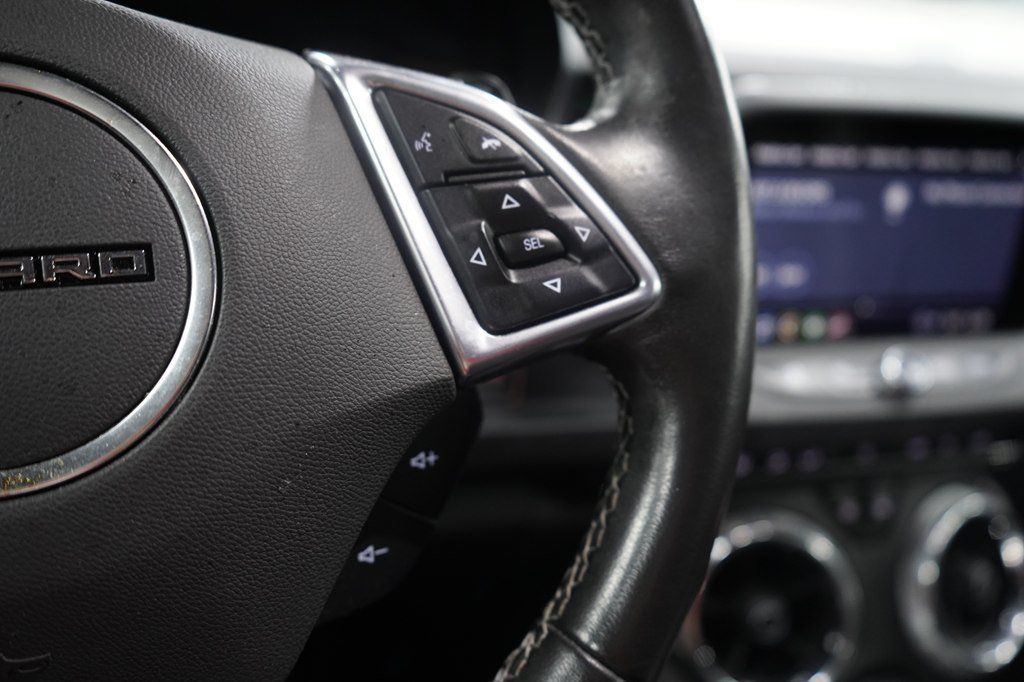 Used 2022 Chevrolet Camaro LT w/ Technology Package RWD image 18