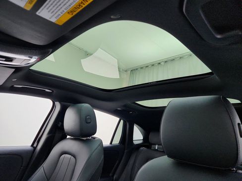 Certified 2023 Mercedes-Benz GLA 250 4MATIC image 18