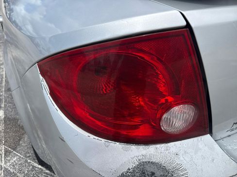 Used 2005 Chevrolet Cobalt Sedan FWD image 43