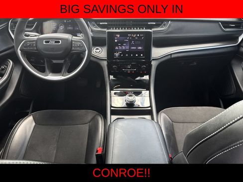 Used 2024 Jeep Grand Cherokee Altitude RWD image 27