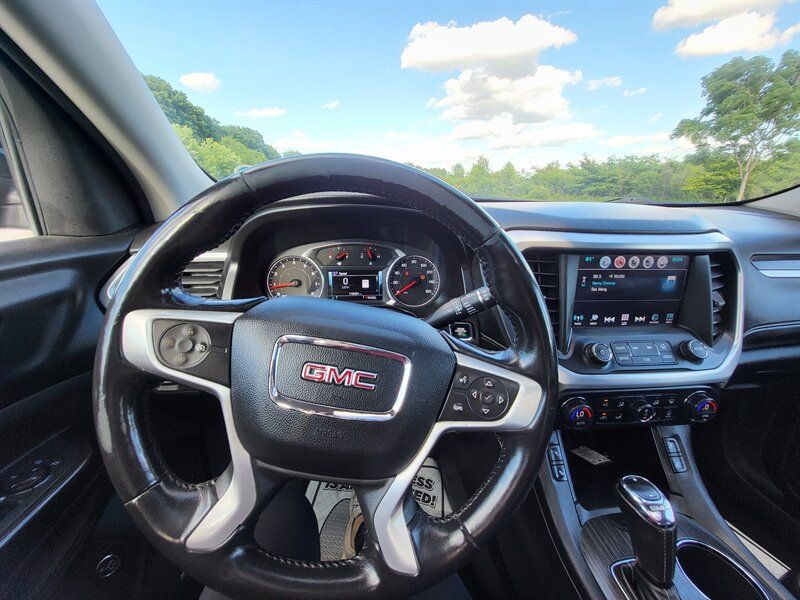 Used 2018 GMC Acadia SLT AWD/4WD image 14