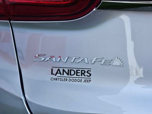 Used 2020 Hyundai Santa Fe Limited FWD image 30