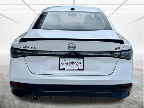 New 2026 Nissan Sentra SR w/ Floor Mat Package FWD image 7