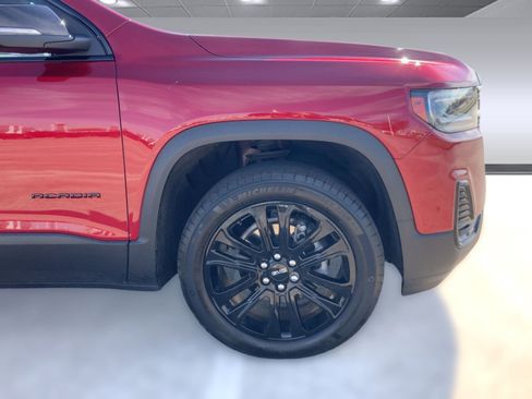 Used 2023 GMC Acadia SLE w/ Driver Convenience Package image 10