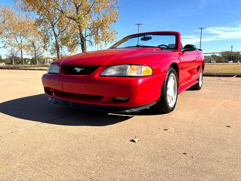 Used 1994 Ford Mustang GT image 3