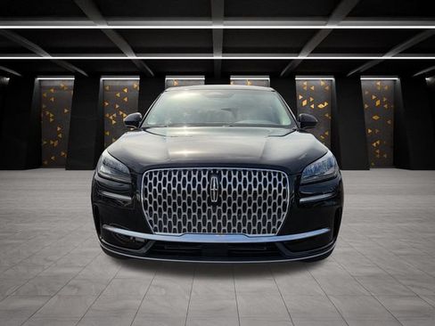 Used 2023 Lincoln Corsair FWD image 2