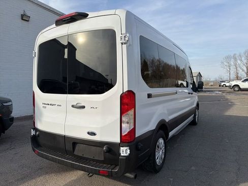 Used 2024 Ford Transit 350 XLT image 2