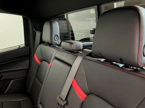 New 2025 Chevrolet Colorado Z71 w/ Technology Package image 21