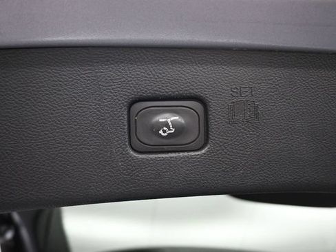 Used 2022 Ford Edge SEL w/ Convenience Package AWD/4WD image 26