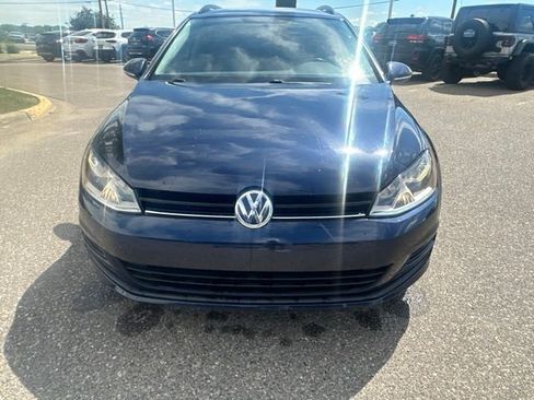 Used 2016 Volkswagen Golf S FWD image 8