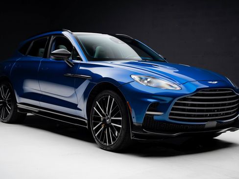 Used 2023 Aston Martin DBX 707 image 95